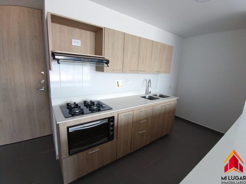 Apartamento disponible para Arriendo en Envigado con un valor de $4,200,000 código 2904