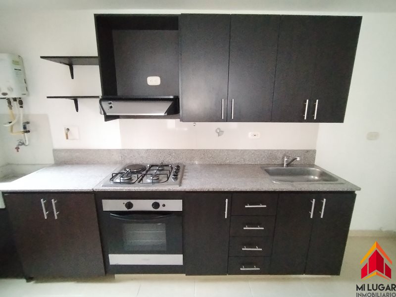 Apartamento disponible para Arriendo en Envigado con un valor de $3,300,000 código 3142