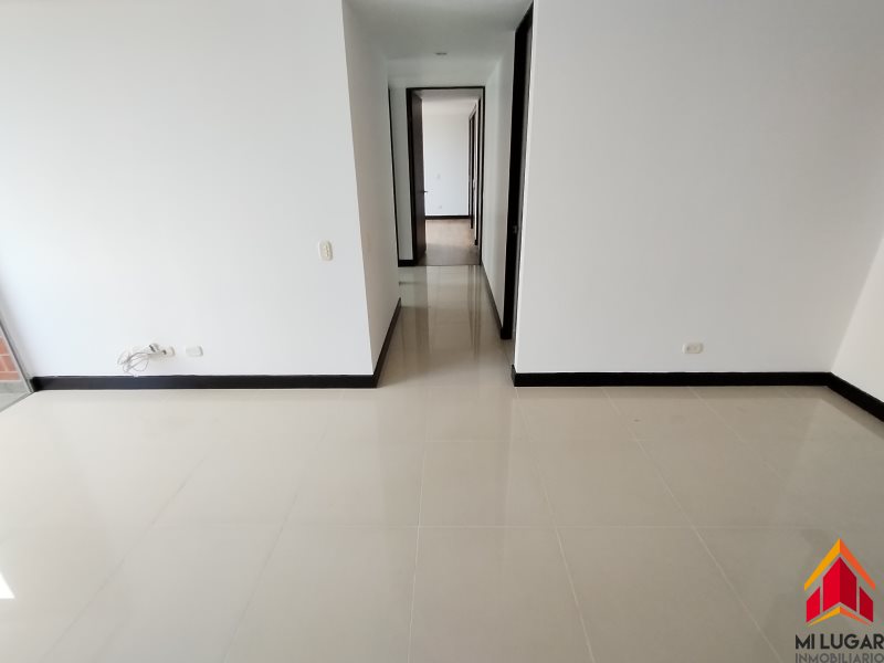 Apartamento disponible para Arriendo en Envigado Camino Verde Foto numero 1