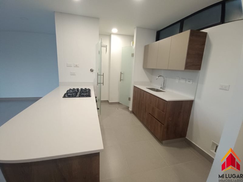 Apartamento disponible para Arriendo en Medellín La Calera Foto numero 1